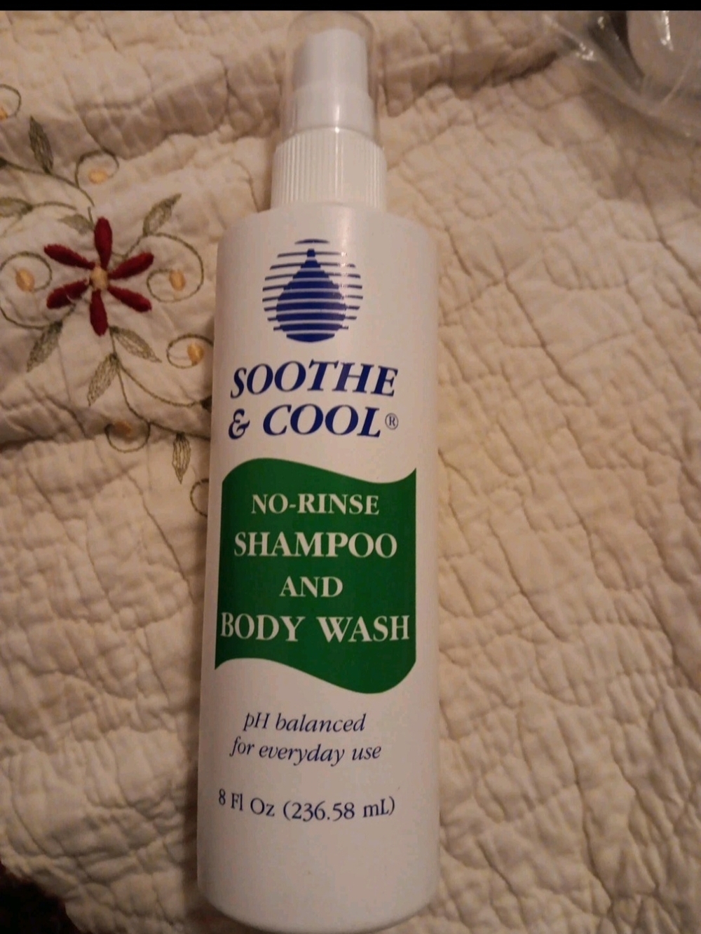 No-Rinse Shampoo & Body Wash Spray w/Aloe Soothe & Cool Fresh 8oz PH Balance New